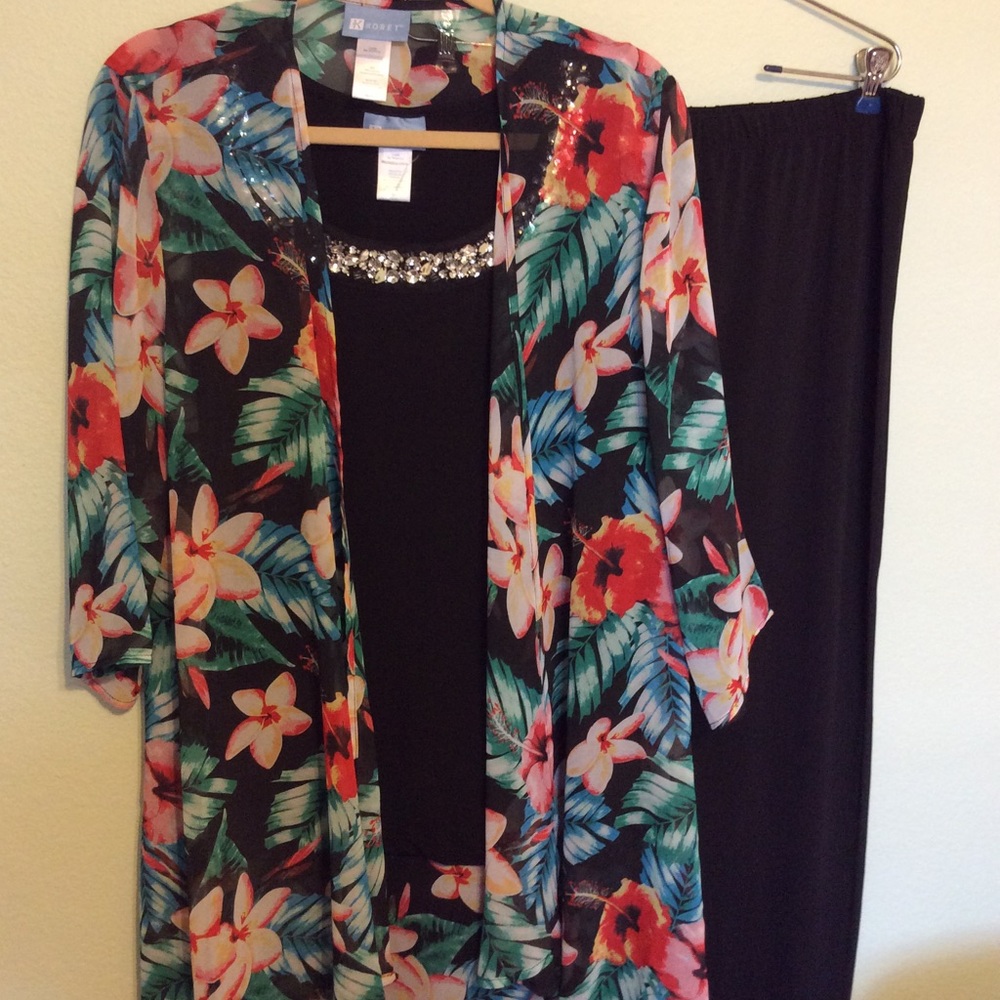 Dressy Koret 3 Piece, NEW, size XL, Never Worn.
